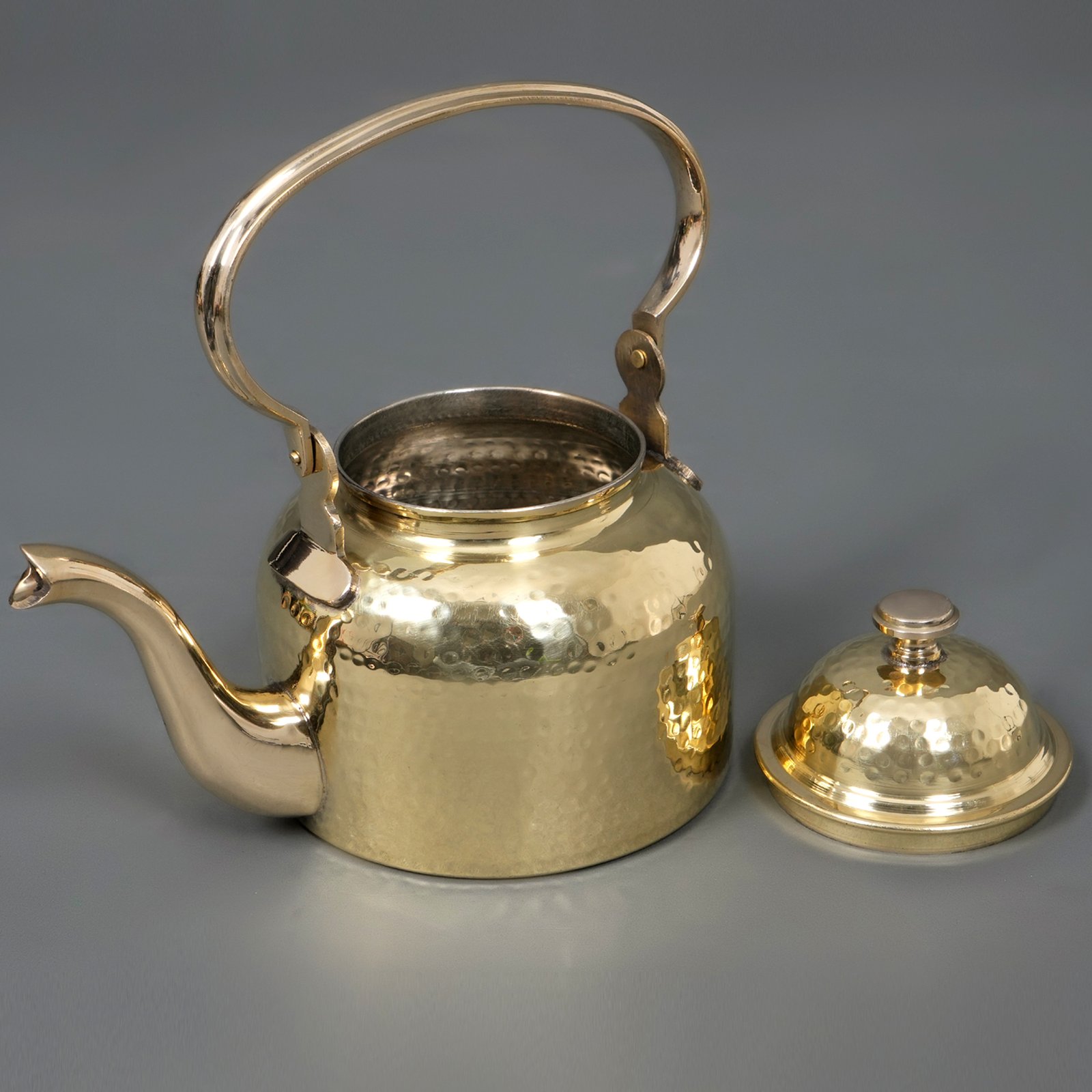 Brass Tea Kettle (Tin Coated) 1100 ml Brass Tea Kettle (Tin Coated) 1100 ml