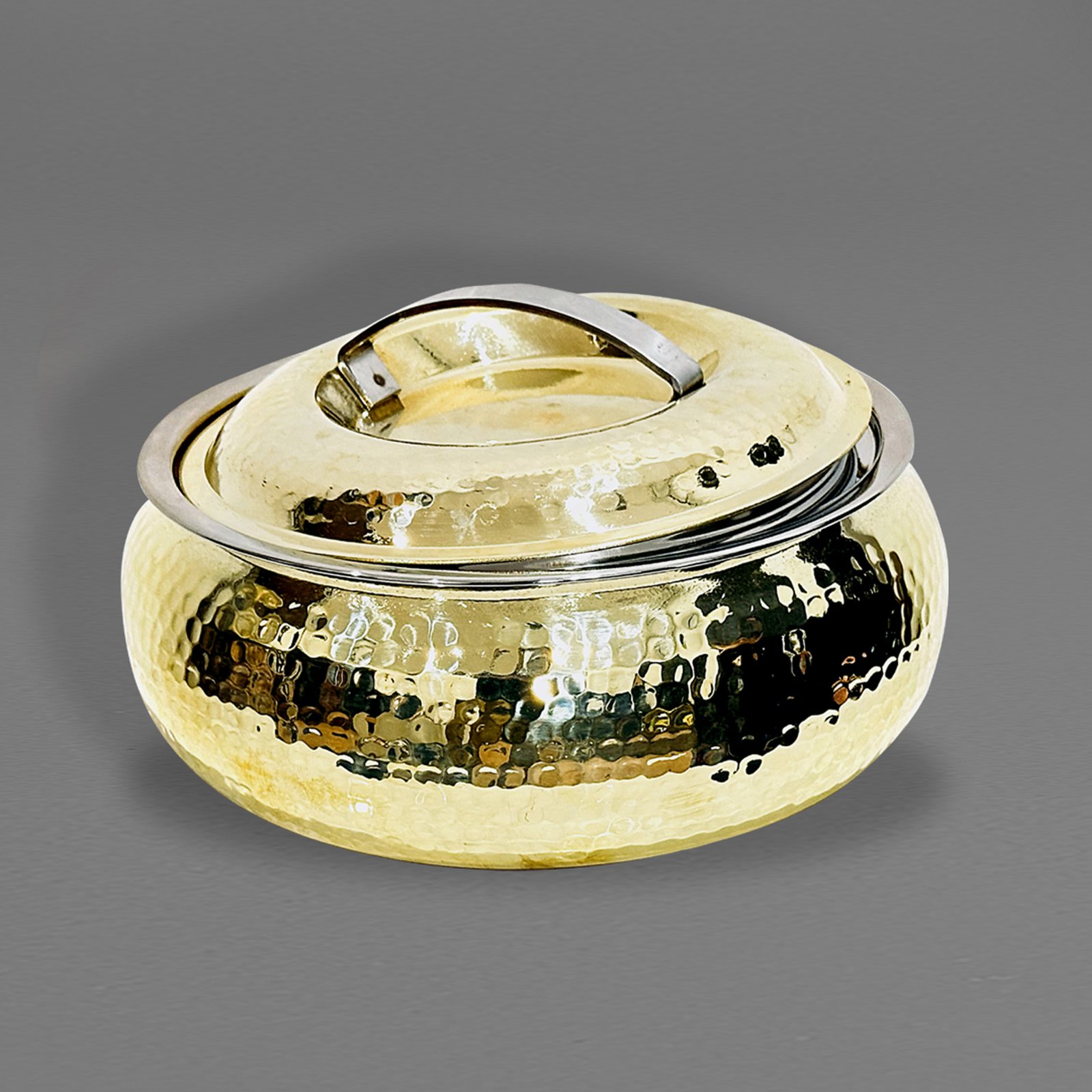 Brass casserole (Stew or Chapati box) 1 Brass casserole (Stew or Chapati box) 1